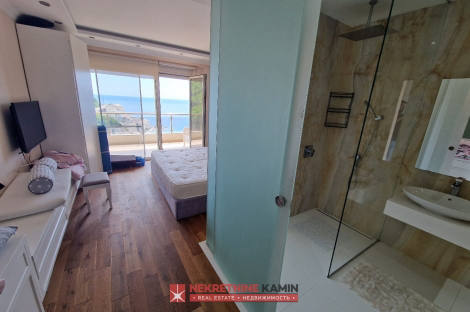 Квартира, 1679 м², 600 000$ — FAKTOR